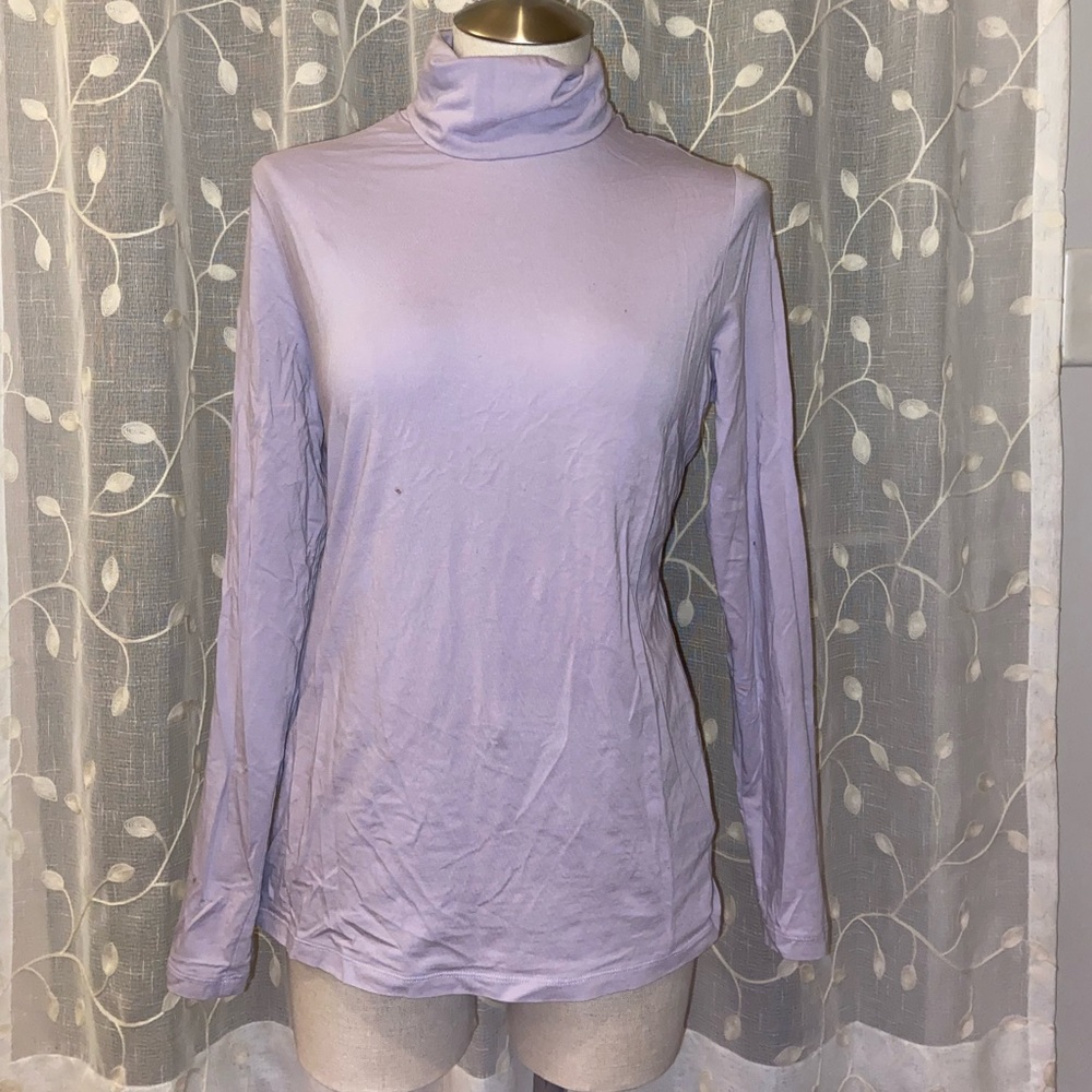 lavender turtleneck✨